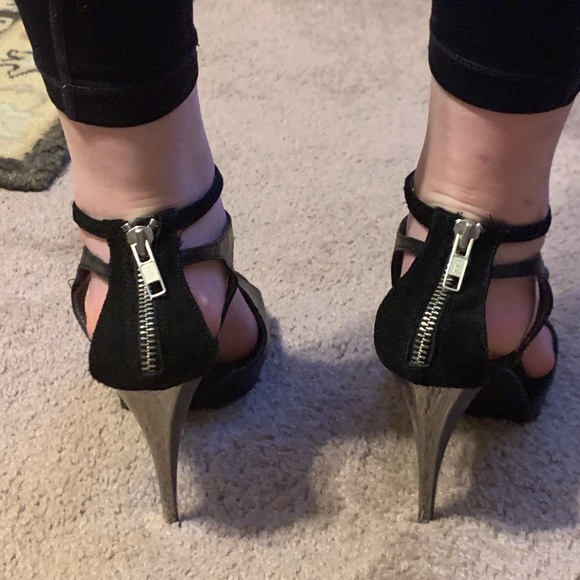 Sz 39 Roberto Cavalli Zipper detail Black Heels - Picture 3 of 15